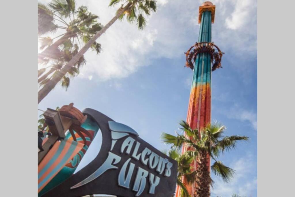 タンパCozy 3 Bed 2.5 Bath Located Near Busch Gardensアパートメント エクステリア 写真